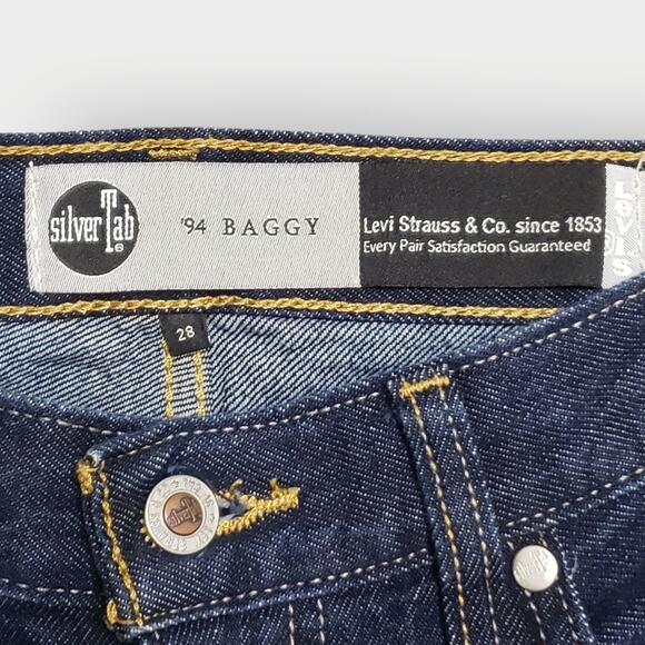 Levi's Silvertab '94 Baggy Jeans Dark Blue Wash Contrast Classic 90s Sz 28 - Picture 6 of 13